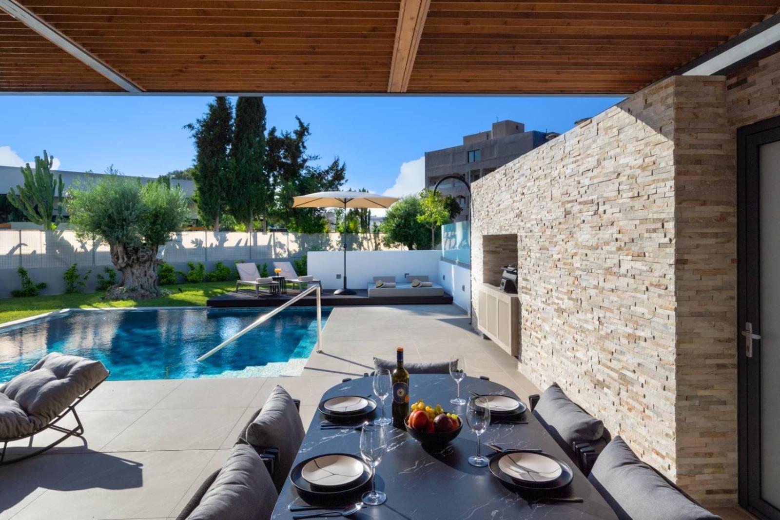 Alma Luxury Villas Ialysós Eksteriør bilde